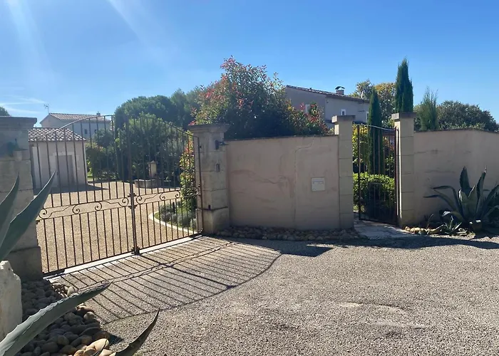  in Saint-Remy-de-Provence
