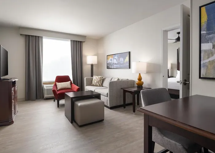 Bossier City Hotels With Jacuzzi in Room