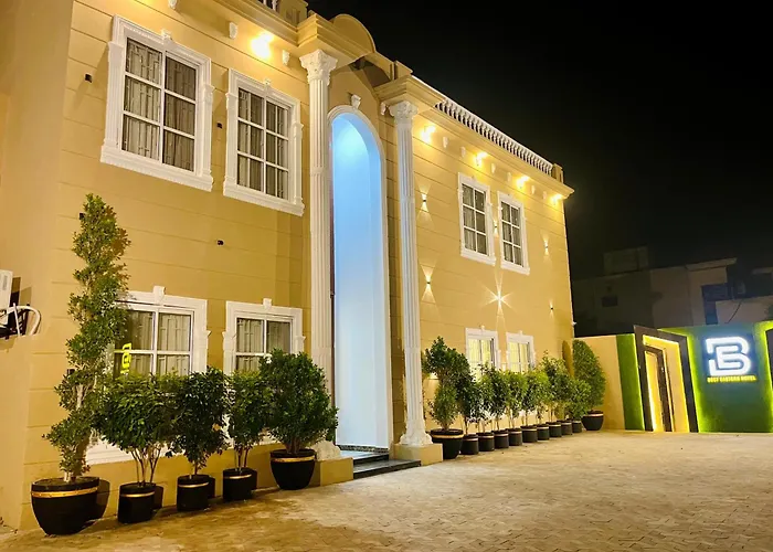 Multan Hotels With Jacuzzi in Room