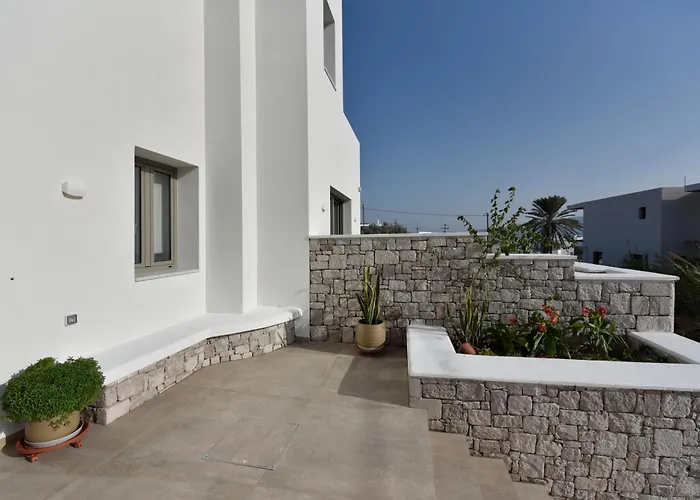  in Adamantas (Milos)
