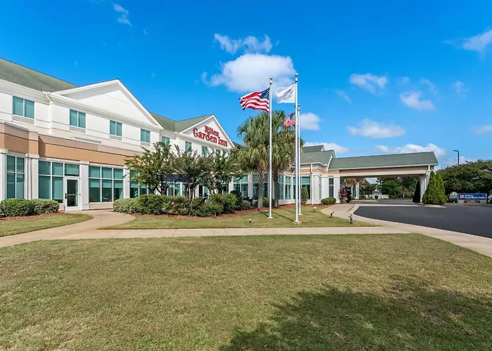 Warner Robins Hotels With Jacuzzi in Room